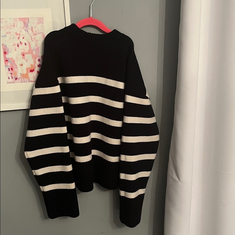 H&M Striped Navy and White Sweater - Picture 2 of 3